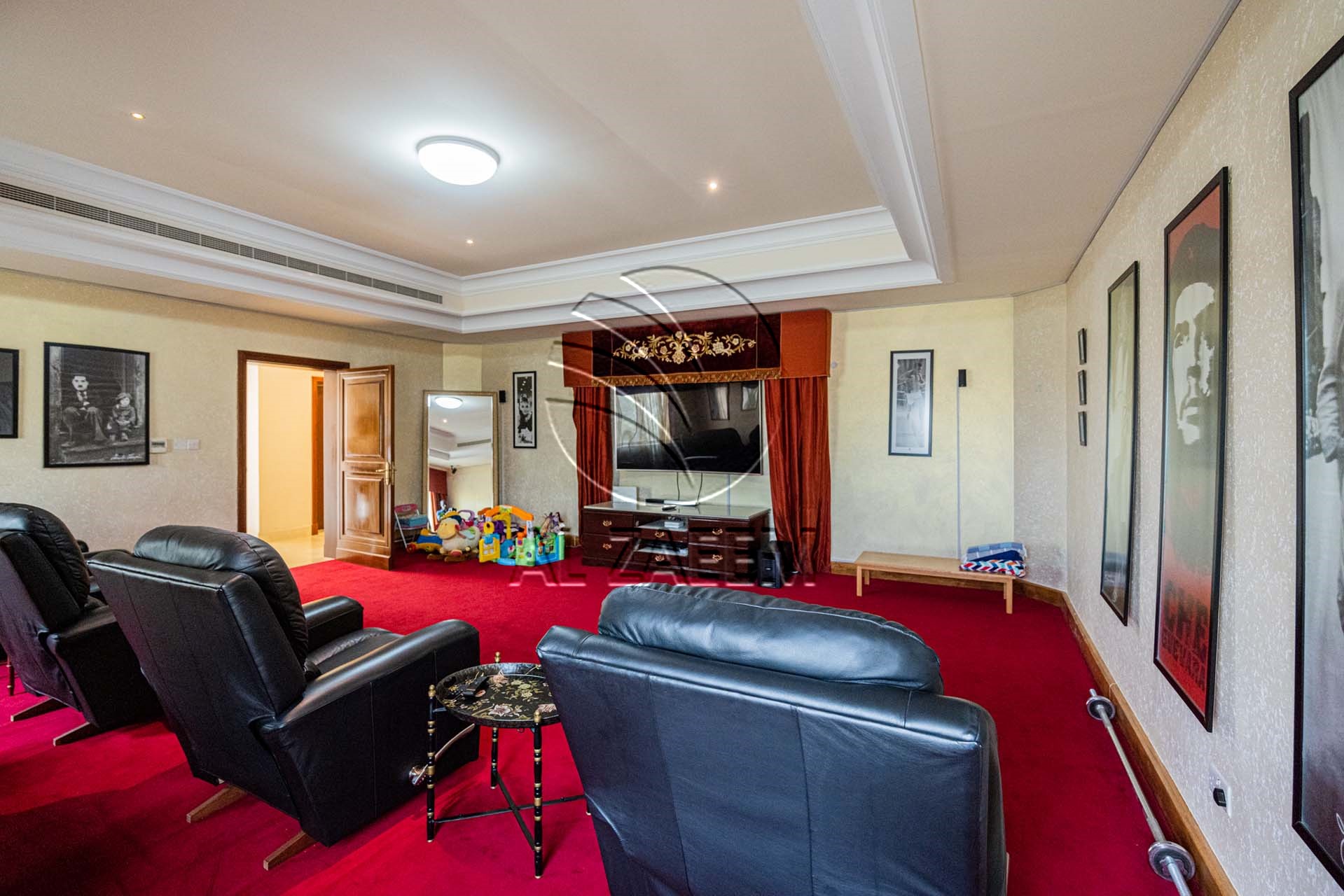 √ Lift | Pool / Gym / Jacuzzi / Sauna / Cinema √