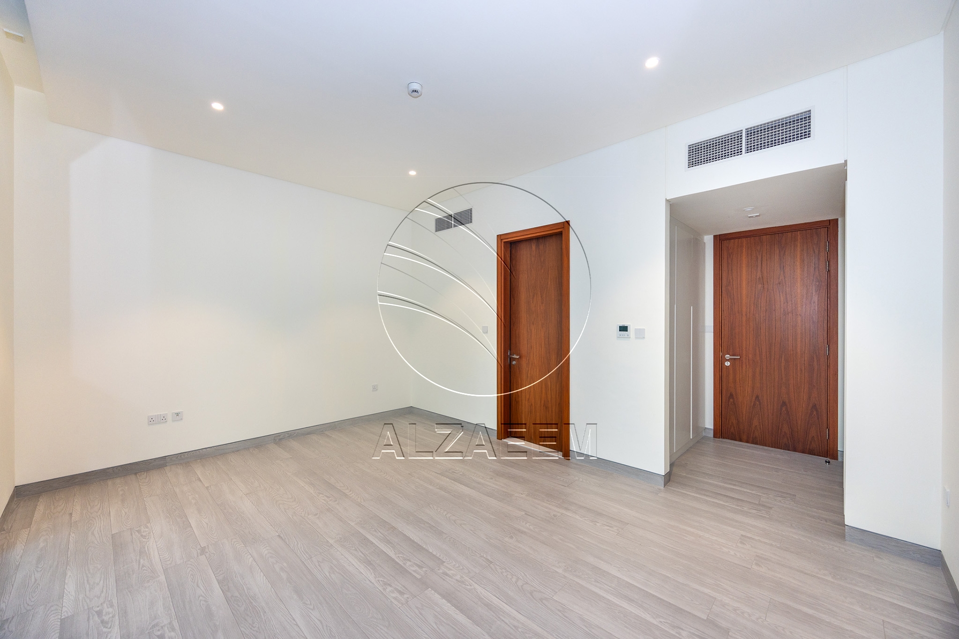 √Standard SR TH -Modified | Extended Living Room√