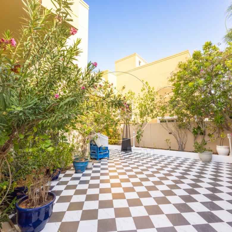 √Upgraded Interiors | Type S Villa | Landscaped+Outside Majlis√