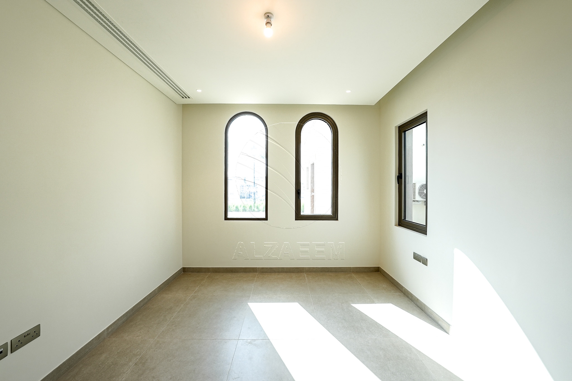 4BR TOLEDO | Double row Mid Unit- 2 Payments