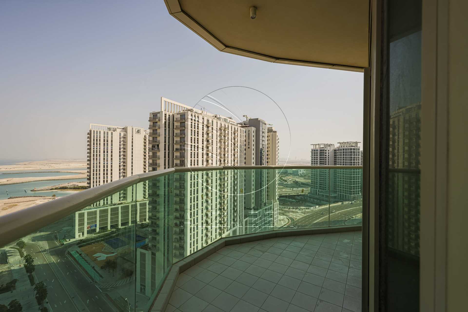 √Stunning Sea Views | Prime Location |VACANT! √