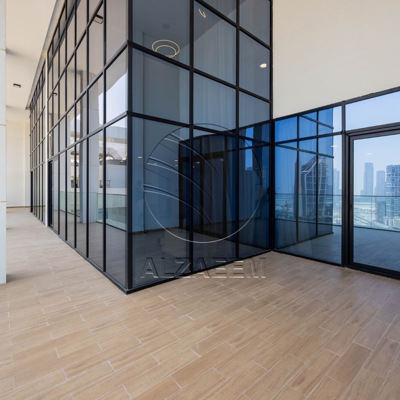 √5BR Penthouse | End Use | Stunning Canal Views√
