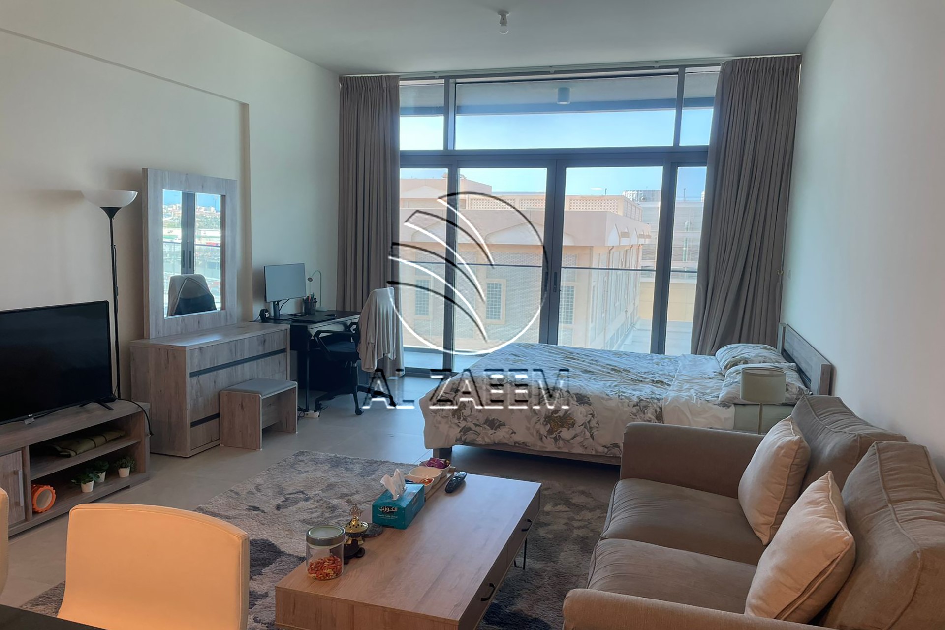 Fully furnished – Mid floor -2 payments