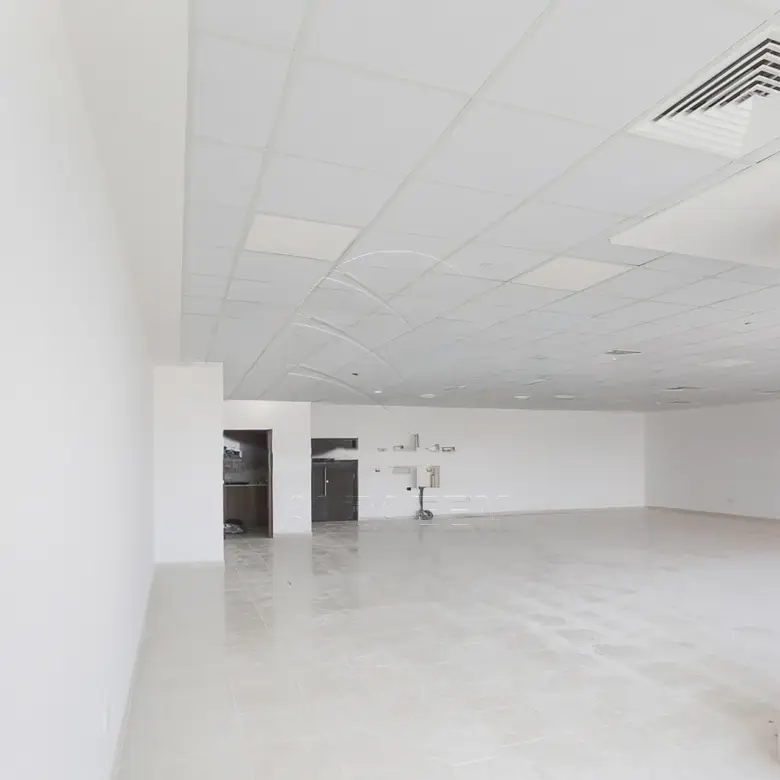 √ High Level + VACANT Office with Mangrove Views √