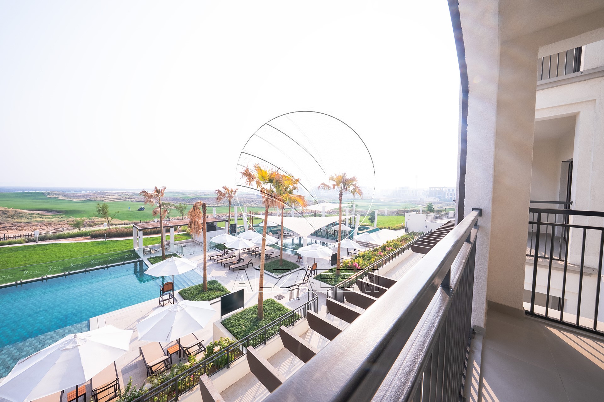 √ RARE 2BR+M Duplex | Direct Golf Course View √
