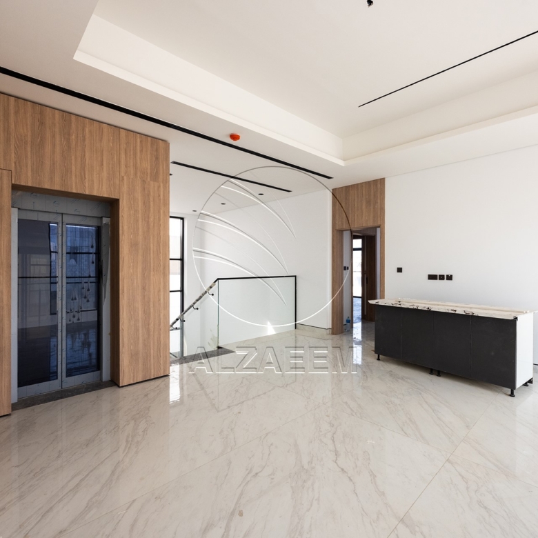 √Private Pool | High Ceiling | 654 SQM PLOT√