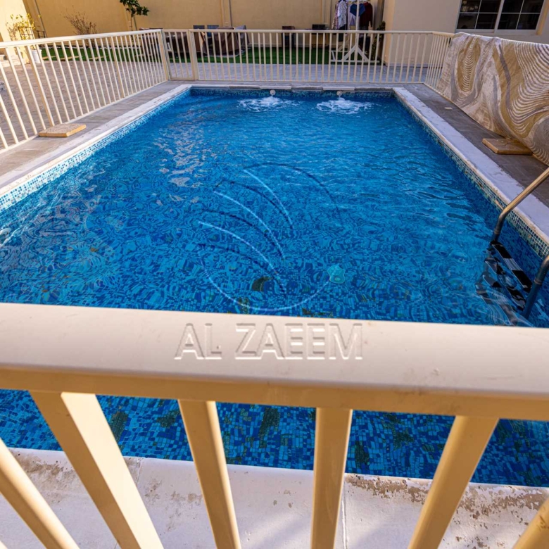 5BR Corner Villa | Private Pool | Spacious Garden