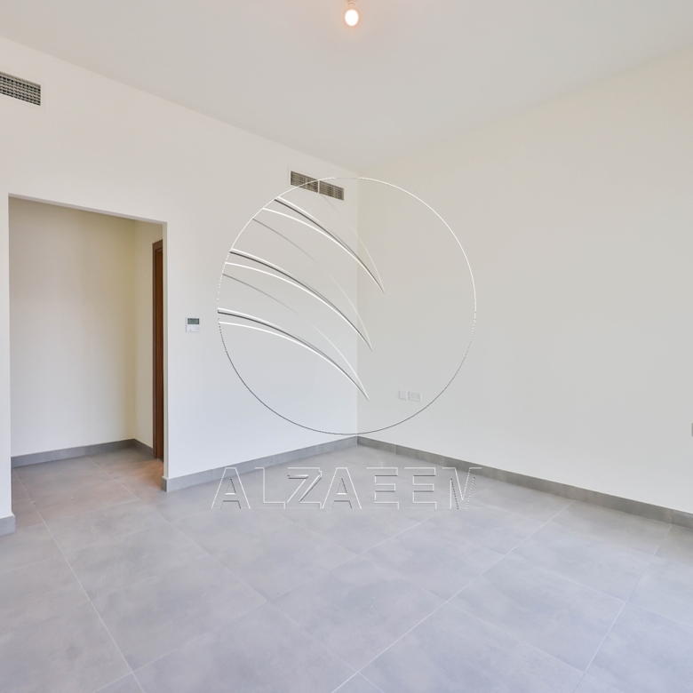 √Vacant! Brand New 4BR Villa- Prime Location√
