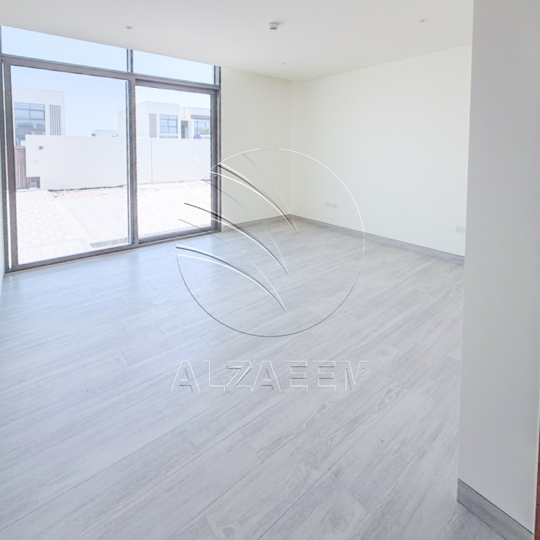 √ V4 SELECT| Single Row Villa – Big Plot√