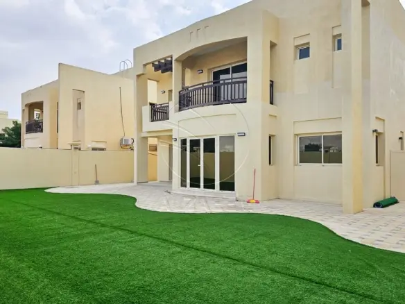 5BR Corner Villa | Private Pool | Spacious Garden