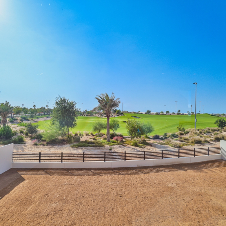√Biggest Plot in the Project! Full Golf Course View√