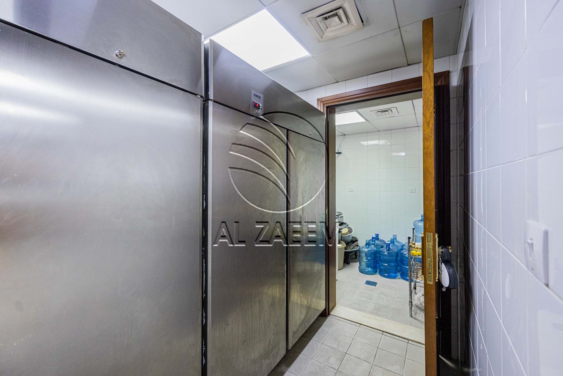 √ Lift | Pool / Gym / Jacuzzi / Sauna / Cinema √
