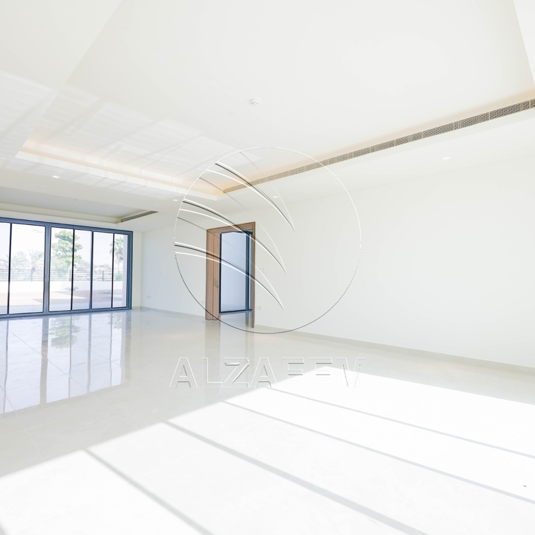 √ Single Row Villa | Golf Course View | VACANT √