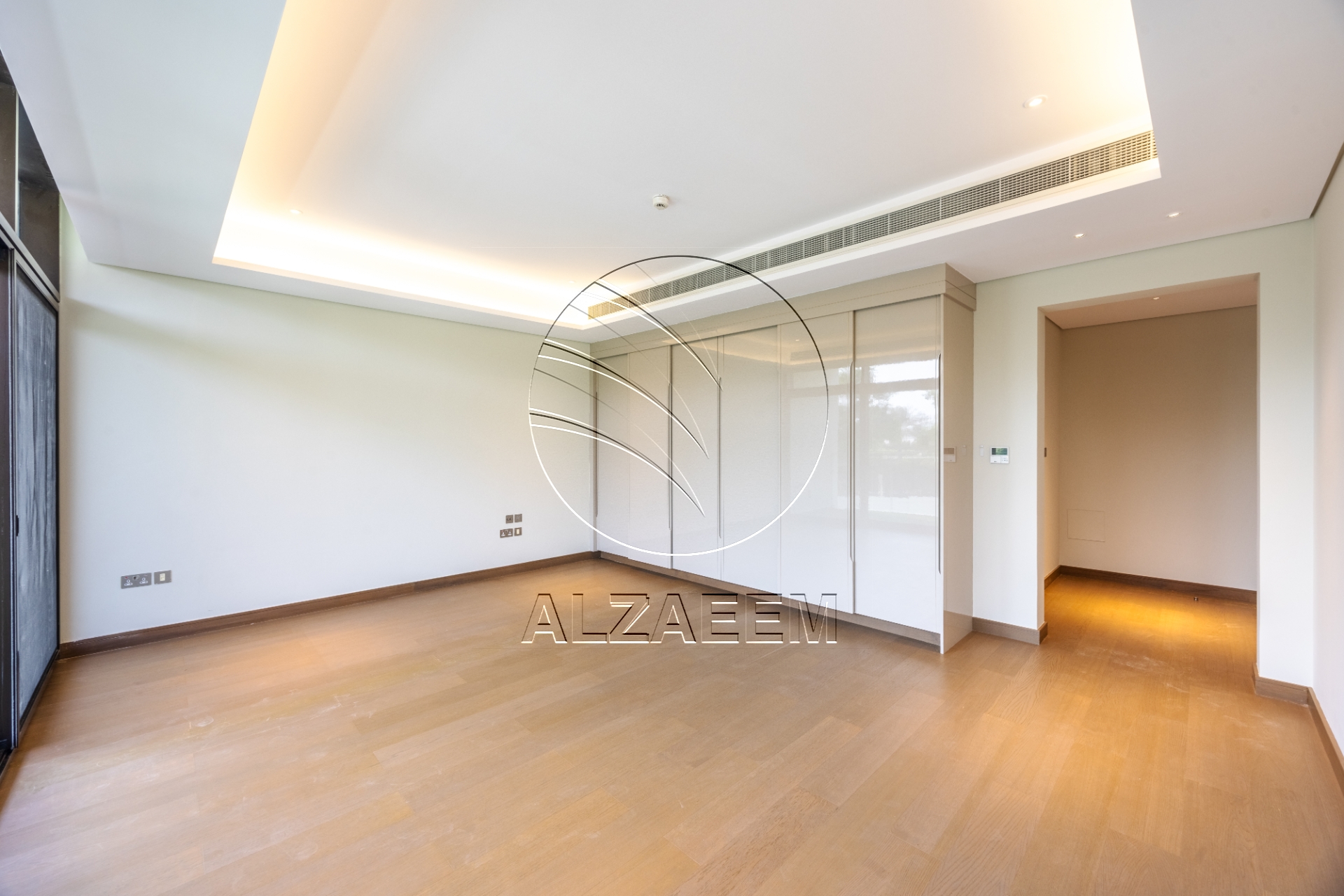 Premium Location | High Ceiling Villa | AL GHAF