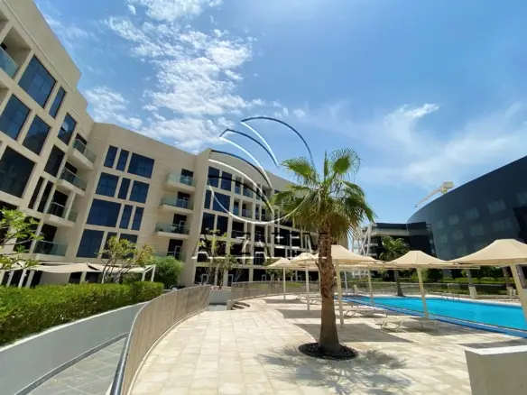 3BR+M+Parking | 2 Payments | Waterfront Living