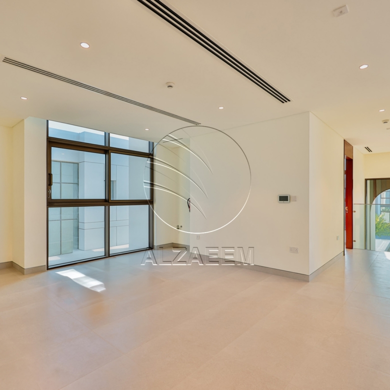 √ Single Row | Move-in Ready | Spacious Villa √