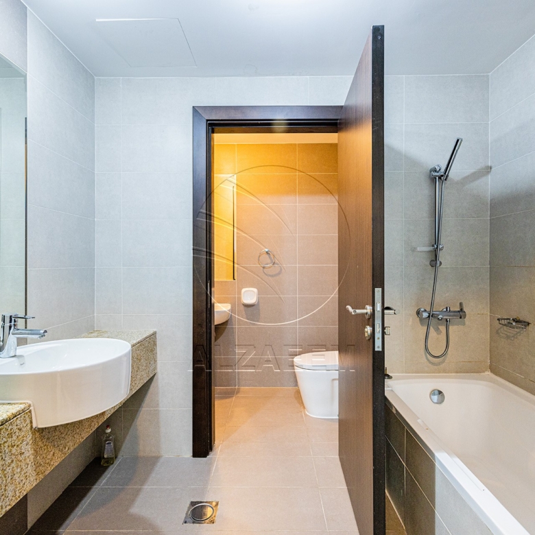 HOT | Vacant | HIGH ROI | Big Layout