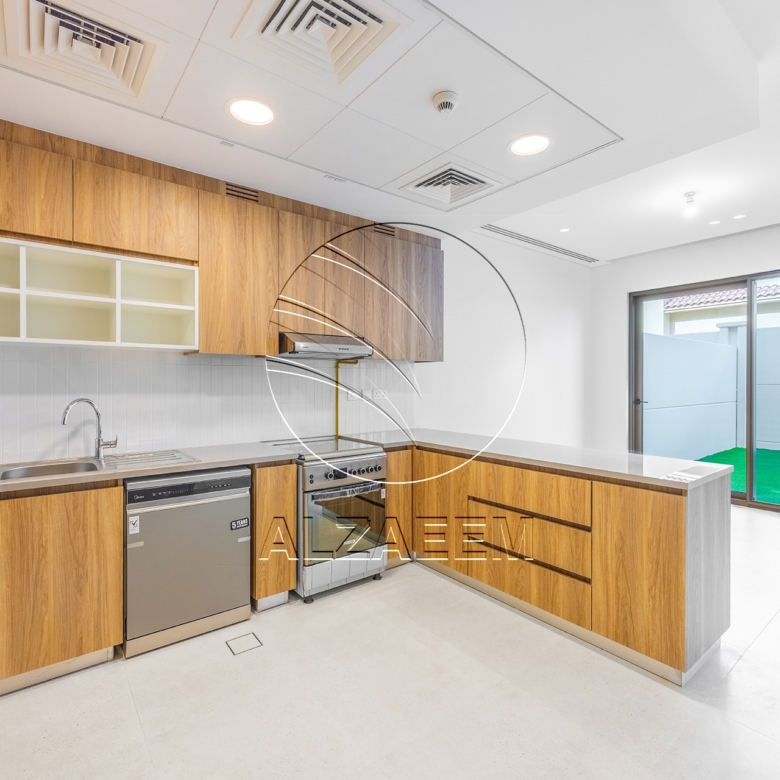 √ Move-in Ready | Brand New | Prime Location √
