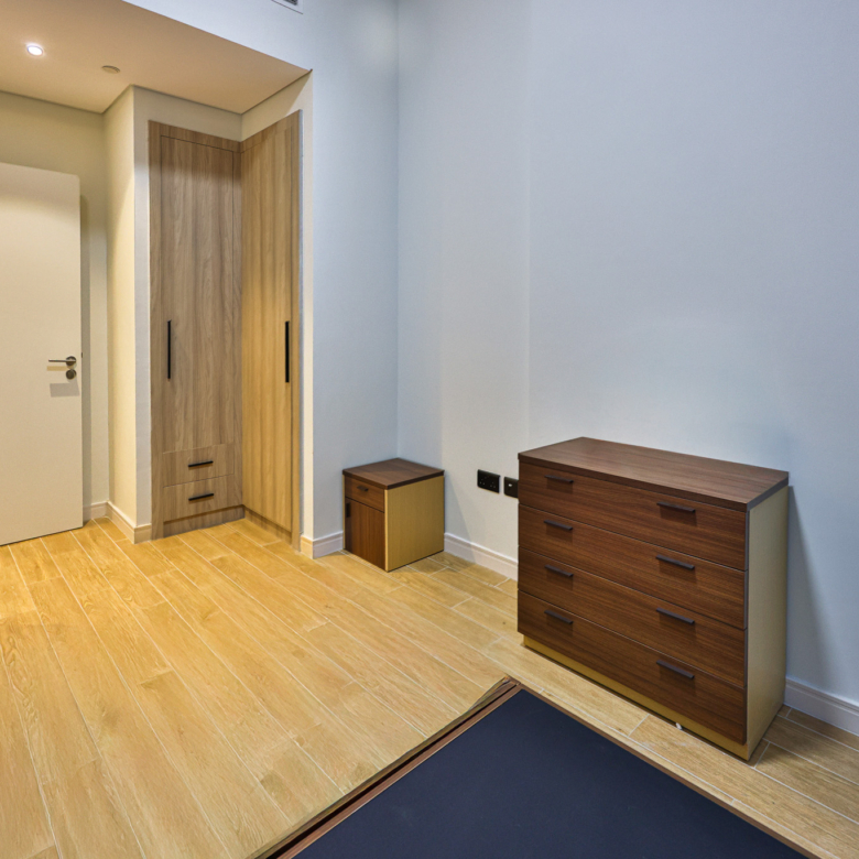 Furnished | 3BR TH | Big Layout | Vacant