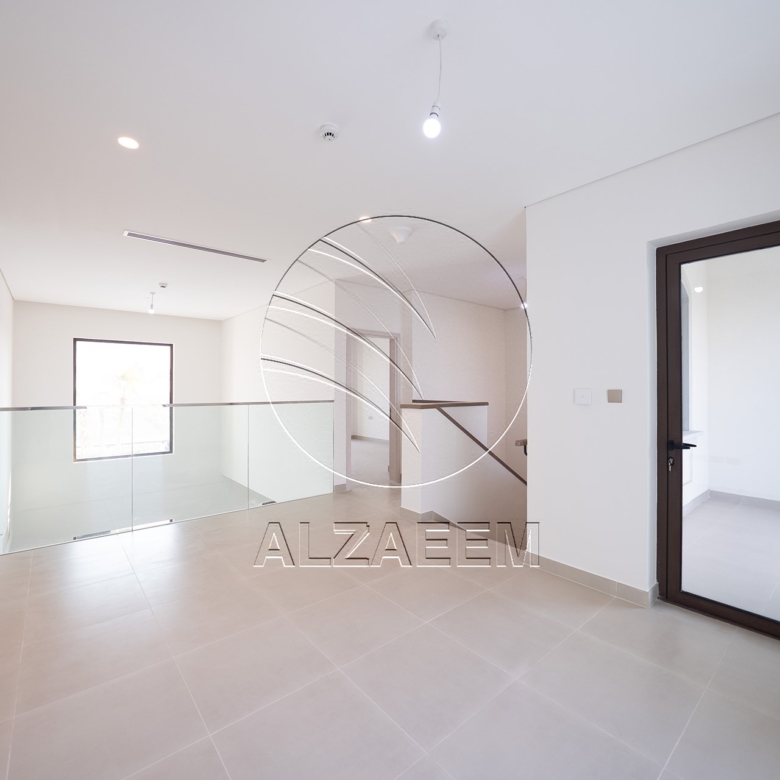 √ RARE 2BR+M Duplex | Direct Golf Course View √