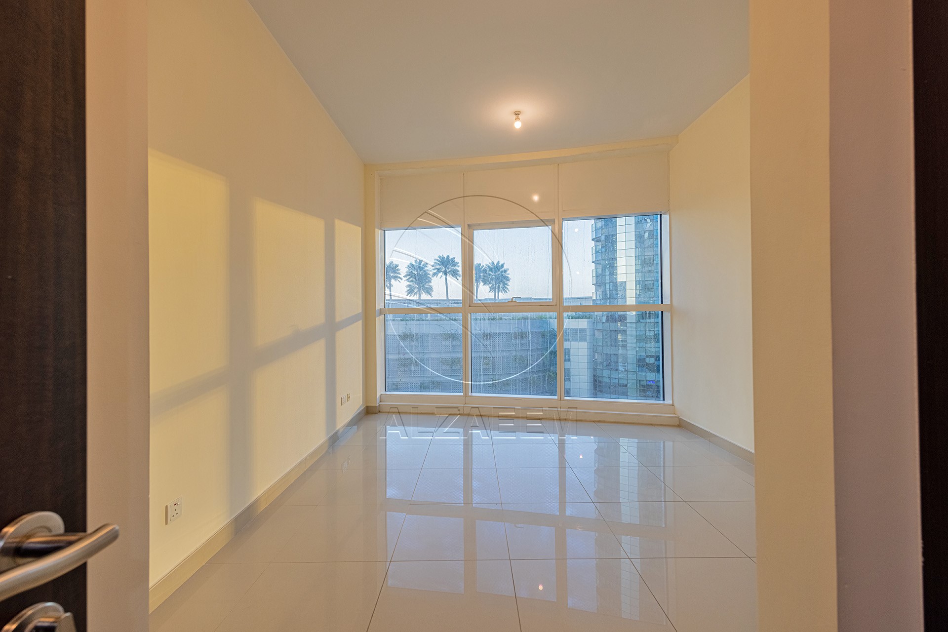 HOT | Vacant | HIGH ROI | Big Layout