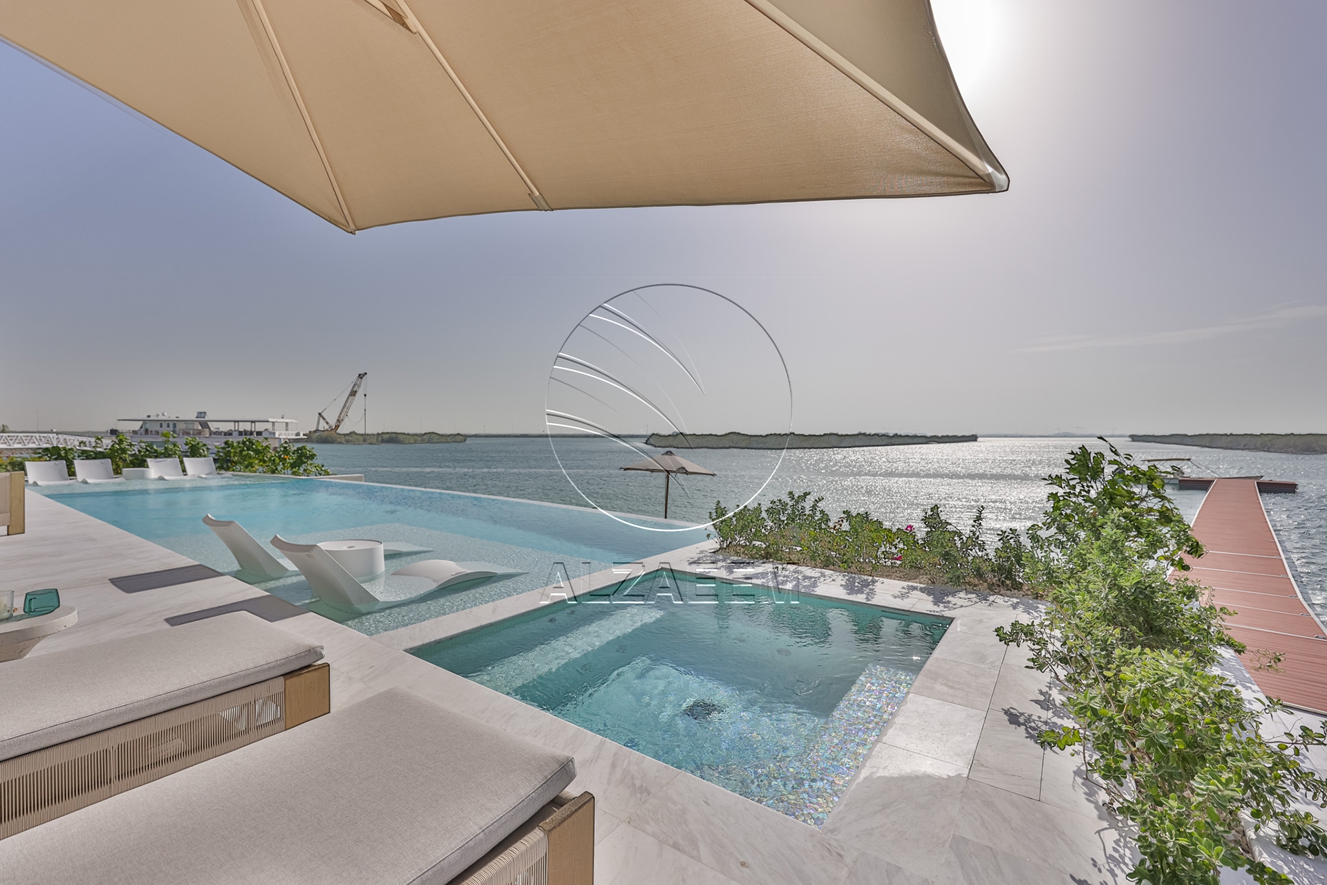 √ Luxurious Sky Waterfront Villa with Sunset View√