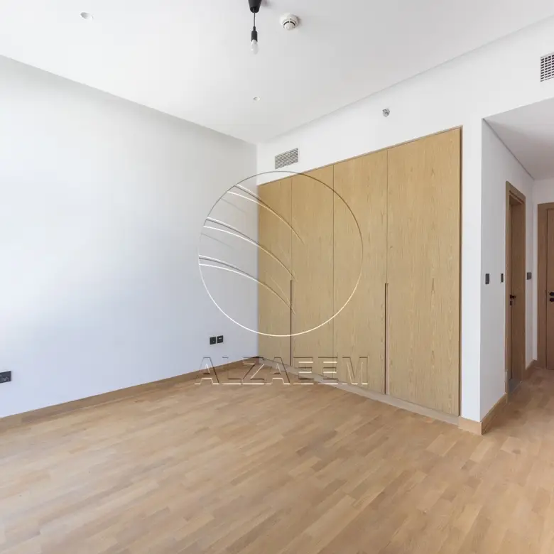√Spacious Unit | Premium Location | Move-in Ready√