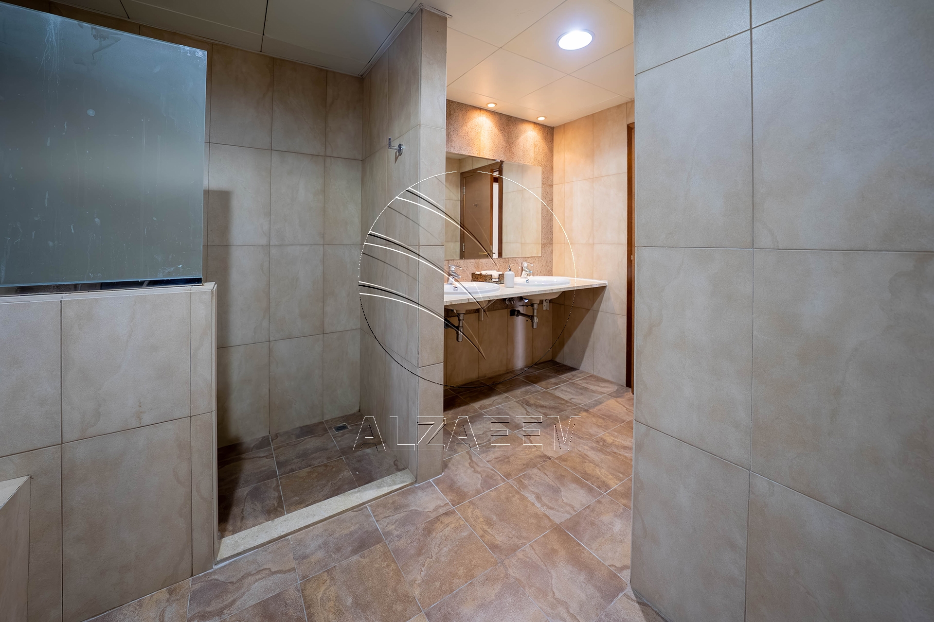 Single Row | Upgraded 5BR Villa | Pool and Garden