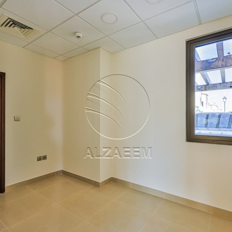 √ HOT! CASARES | Single Row | Handing Over Soon √