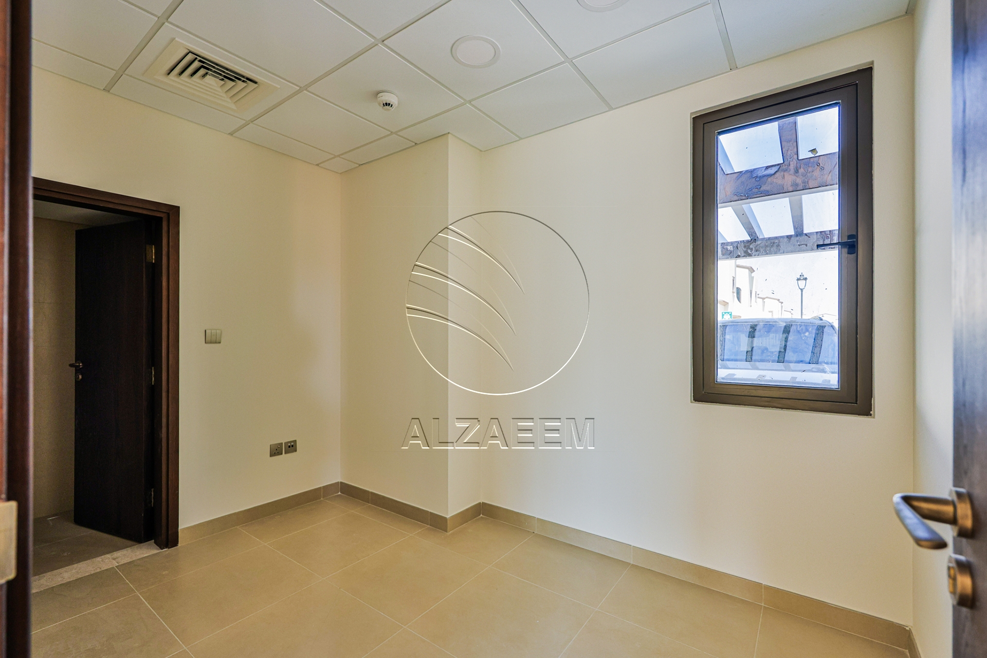 √ HOT! CASARES | Single Row | Handing Over Soon √