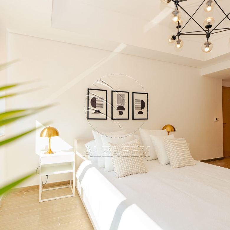 VACANT!High Floor Furnished 2BR+M | Golf+Sea Views