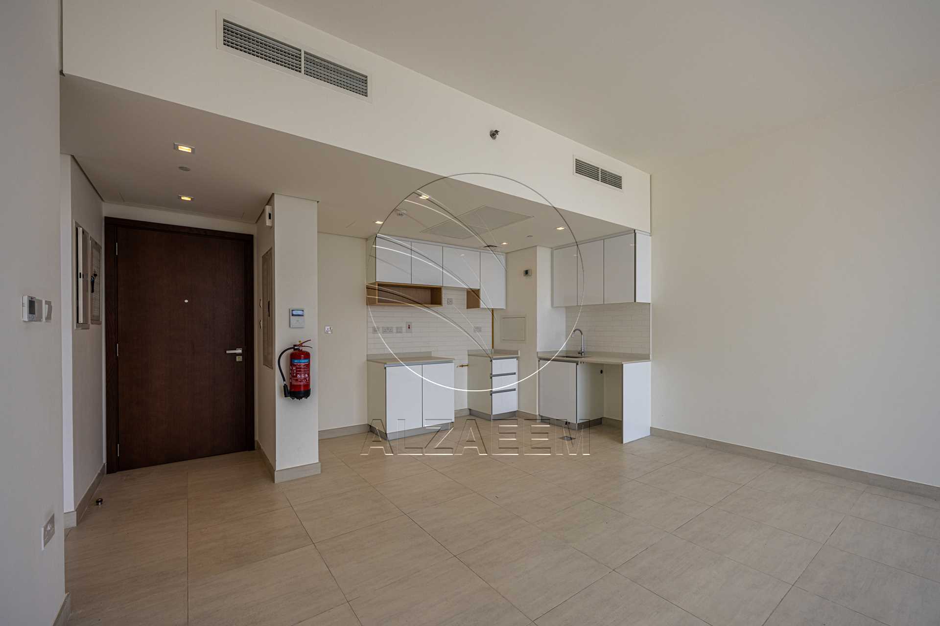 HOT DEAL! Vacant | High Level | Sea View