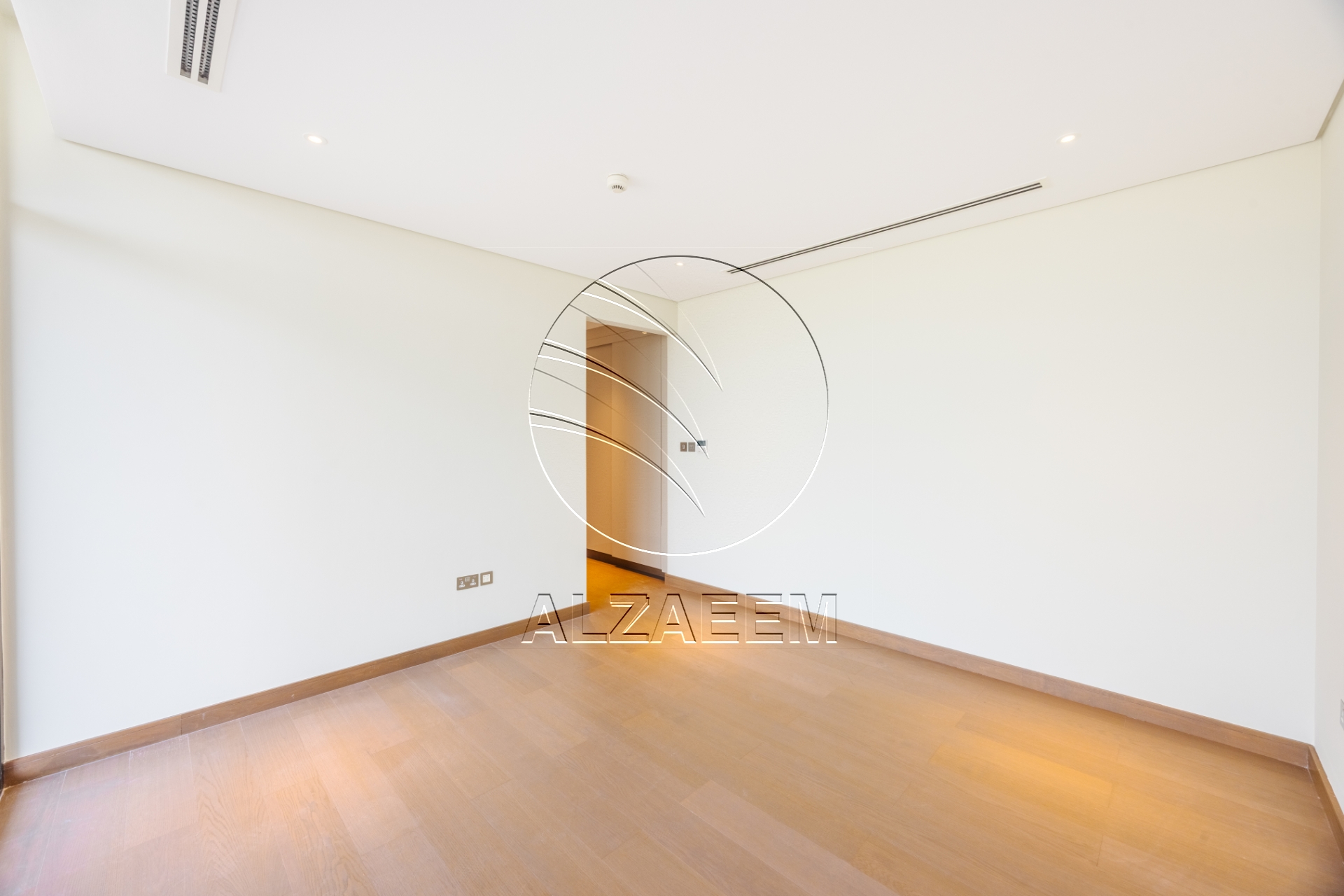 Premium Location | High Ceiling Villa | AL GHAF