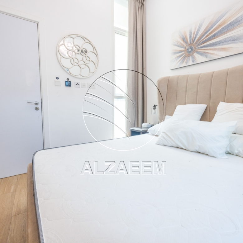 √ Furnished! 3 Payments | Semi-Corner Duplex √