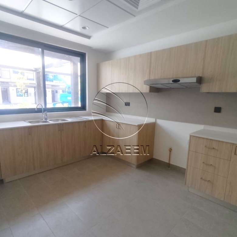 √EXCLUSIVE! Spacious TH | Type A | Near the Gate√