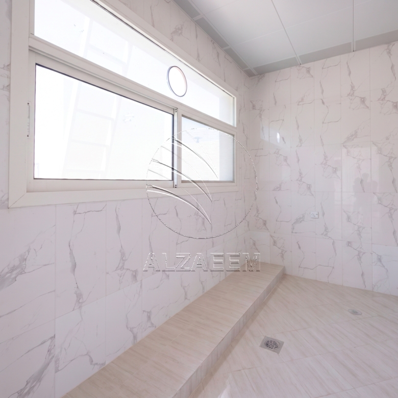 √9BR Multiple Approved Uses | Residential Allowed√