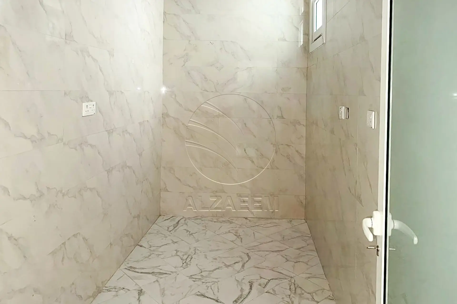 √Classic Stand Alone Villa | Near Al Ghadeer Park√
