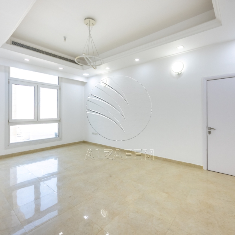 √9BR Multiple Approved Uses | Residential Allowed√
