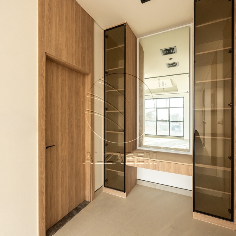 √Private Pool | High Ceiling | 654 SQM PLOT√