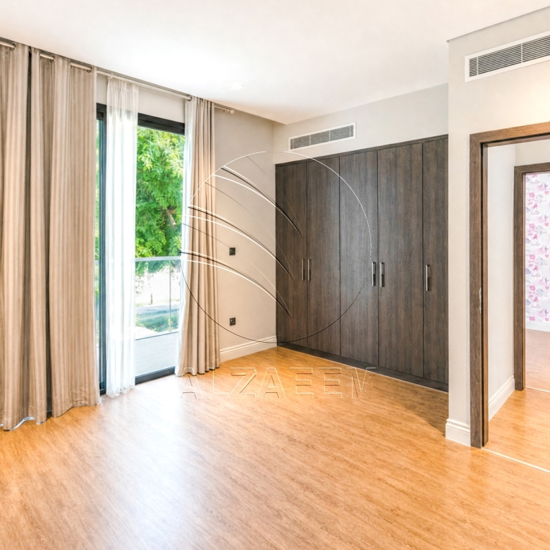 √ Stand Alone 4SB Villa 2nd Row from Golf Course √