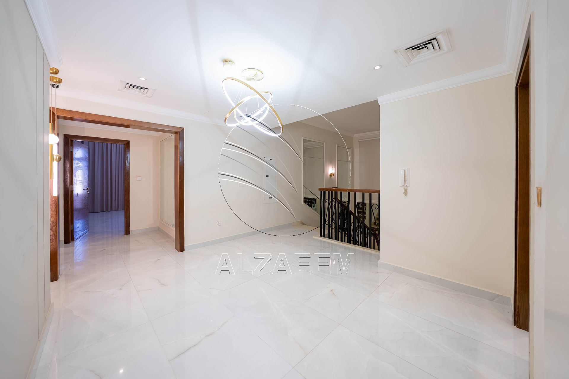 Single Row | Upgraded 5BR Villa | Pool and Garden