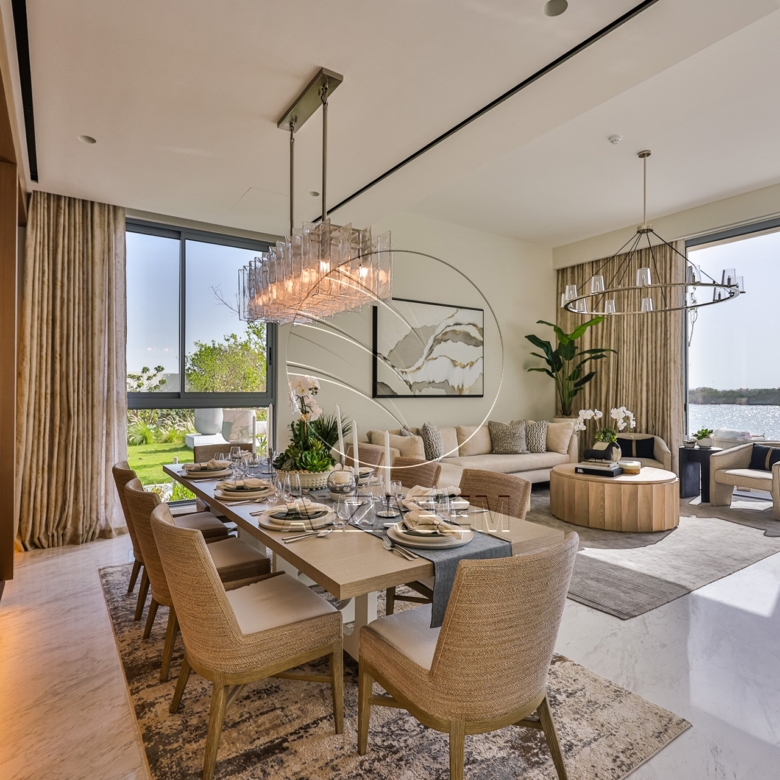 √ Luxurious Sky Waterfront Villa with Sunset View√