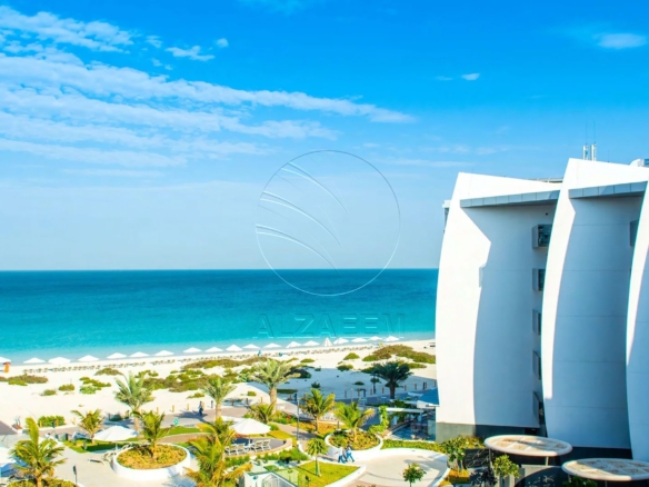 Premium 5-star Living | Direct Beach Access