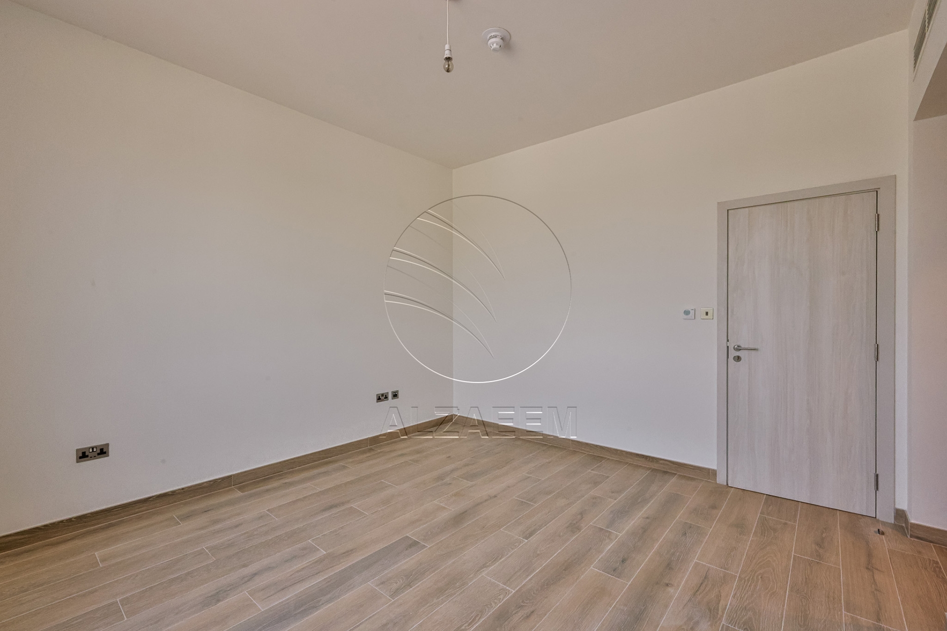 Single Row | Premium Location | HOT DEAL