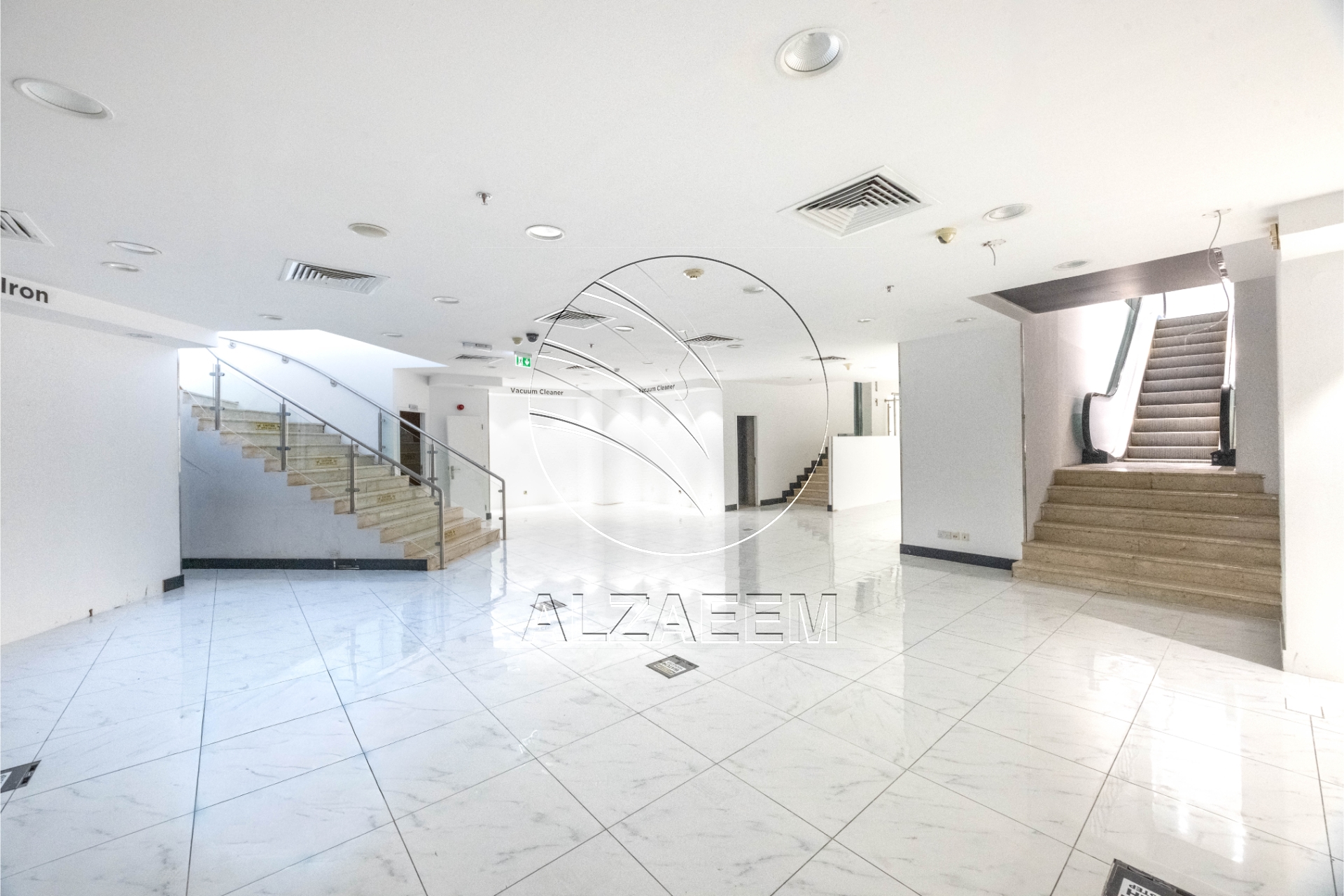 √SHOWROOM | Ideal Space for Retail Business√