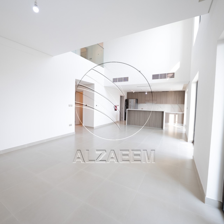 √ RARE 2BR+M Duplex | Direct Golf Course View √