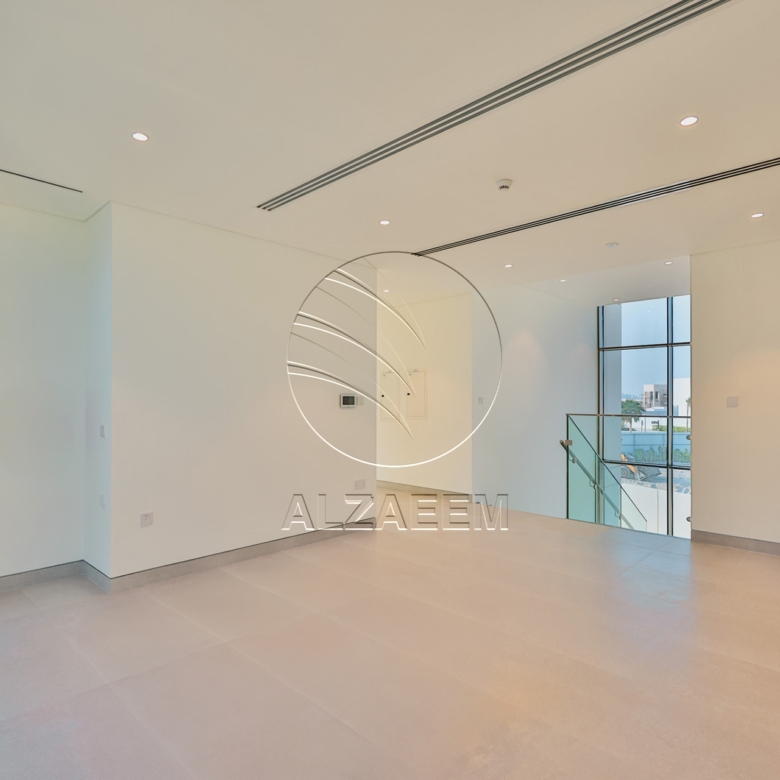 √ Single Row | Move-in Ready | Spacious Villa √