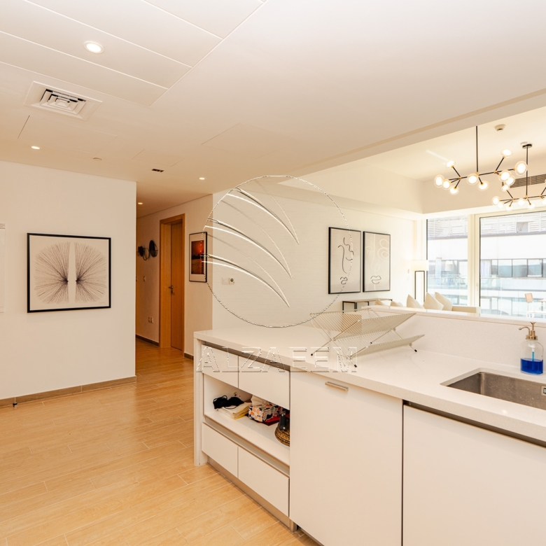 VACANT!High Floor Furnished 2BR+M | Golf+Sea Views