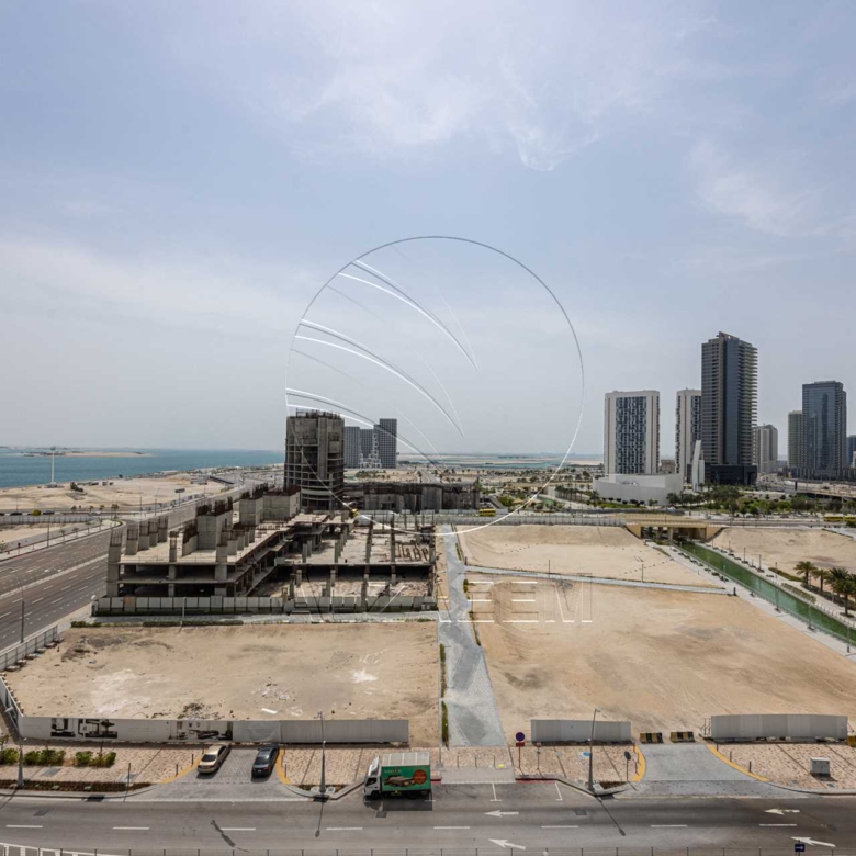 HOT DEAL! Vacant | High Level | Sea View
