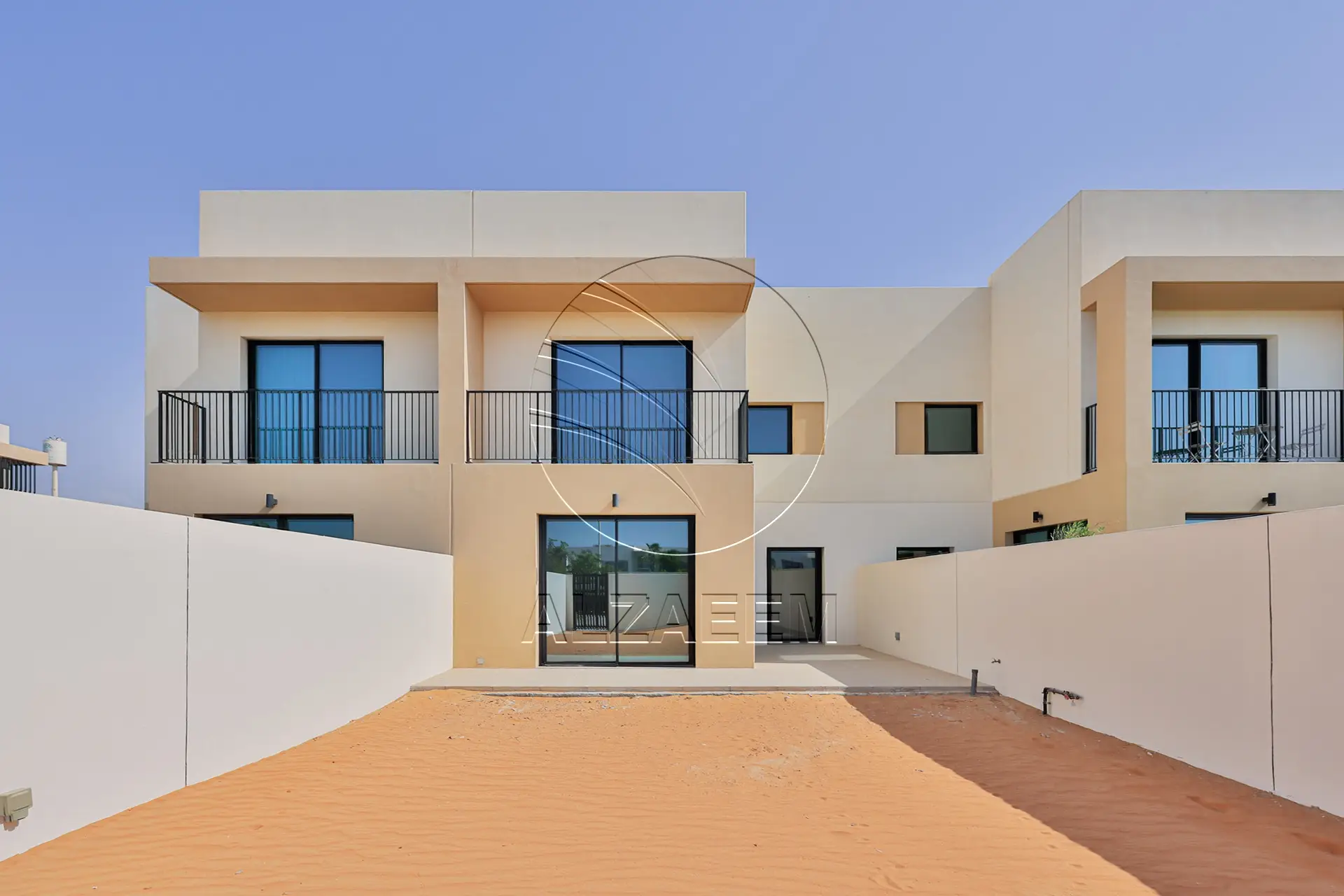 √ HOT! Single Row TH Near Community Center √